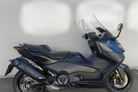 Yamaha TMAX 560