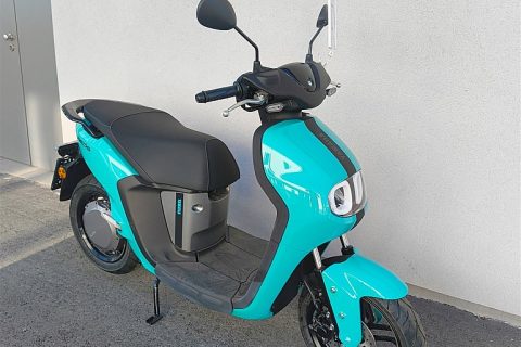 Yamaha NEO's Dual Battery Vorführmotorrad